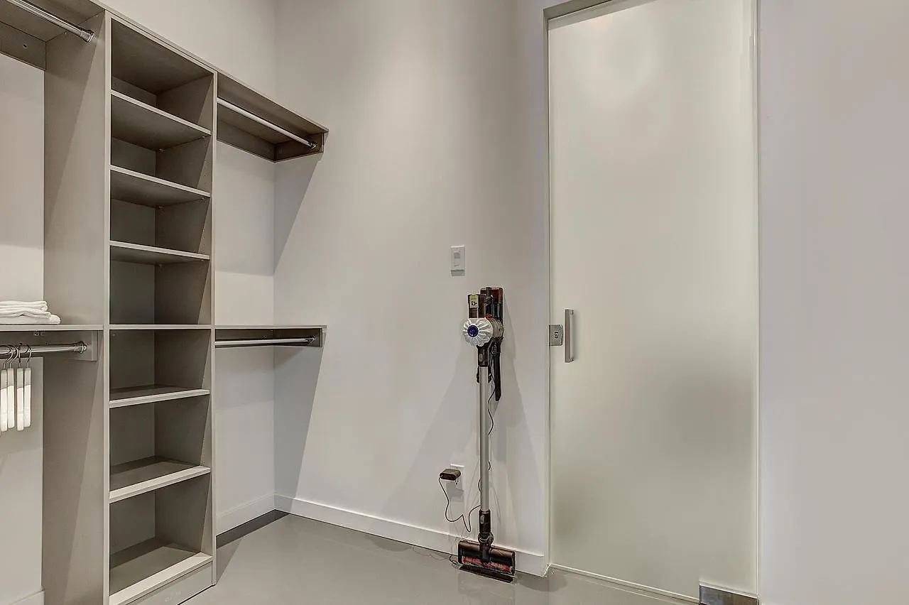 Les Lofts Du Centre By Simplissimmo Apartment Montreal